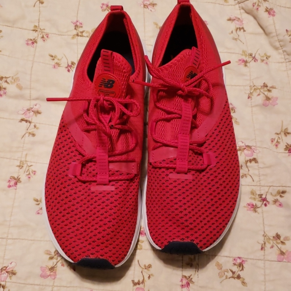 New Balance Fresh Foam LAZR